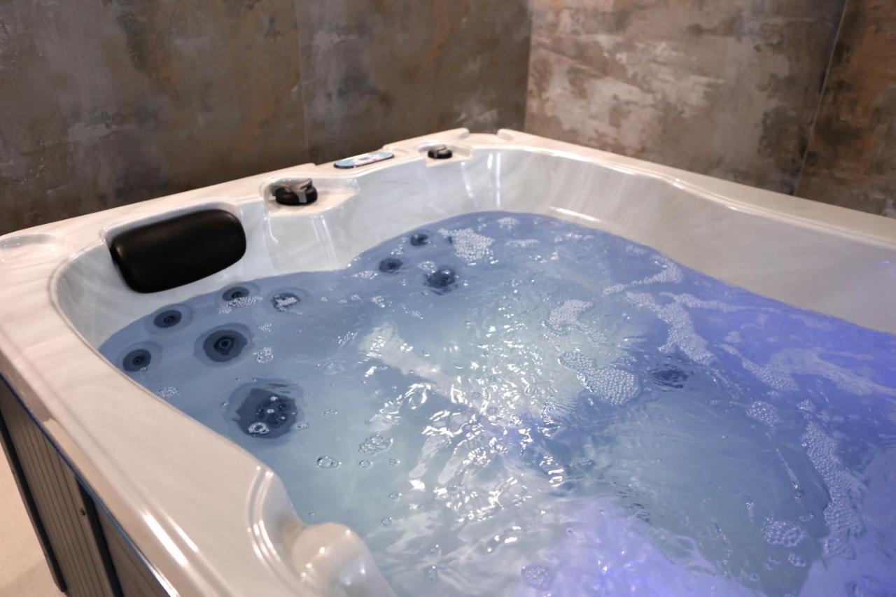 ماتينو B&B Le Due Corti المظهر الخارجي الصورة